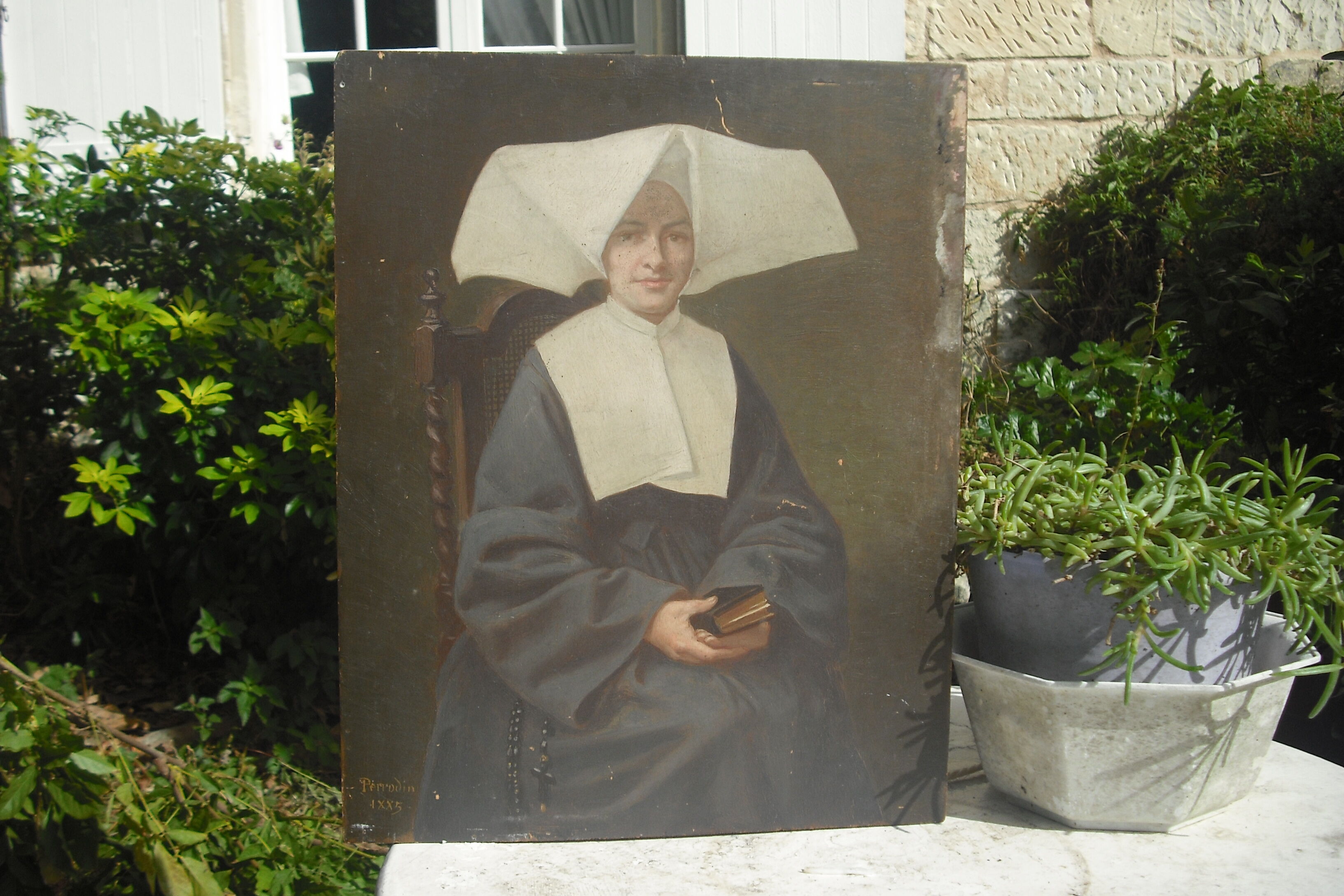 Signed portrait - Horned nun 42.5 / 32.5 on panel