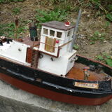 Boat tug bee 22 le havre jouet 70s