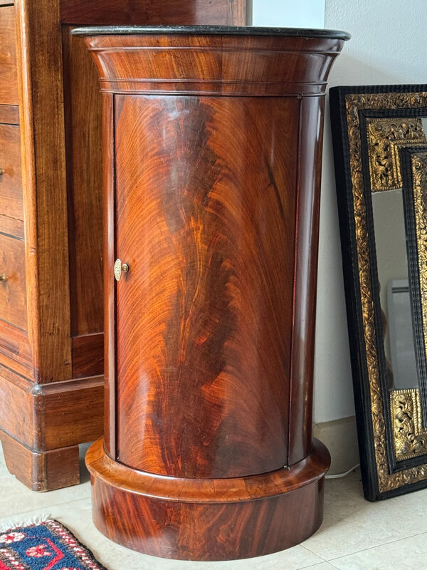 Somno époque Empire Acajou de cuba et Marbre à gorge