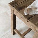 High island table