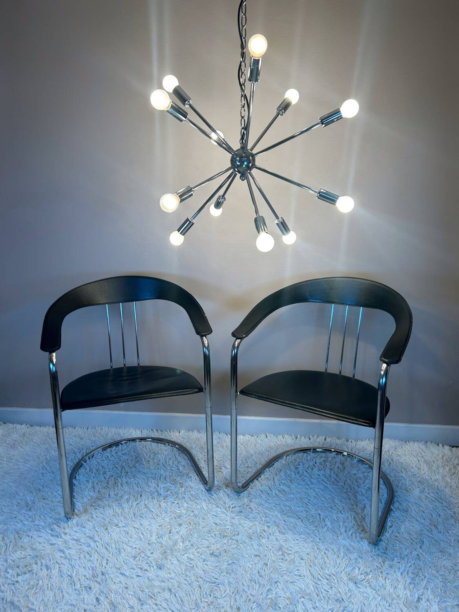 Sputnik chandelier Space Age design 70s