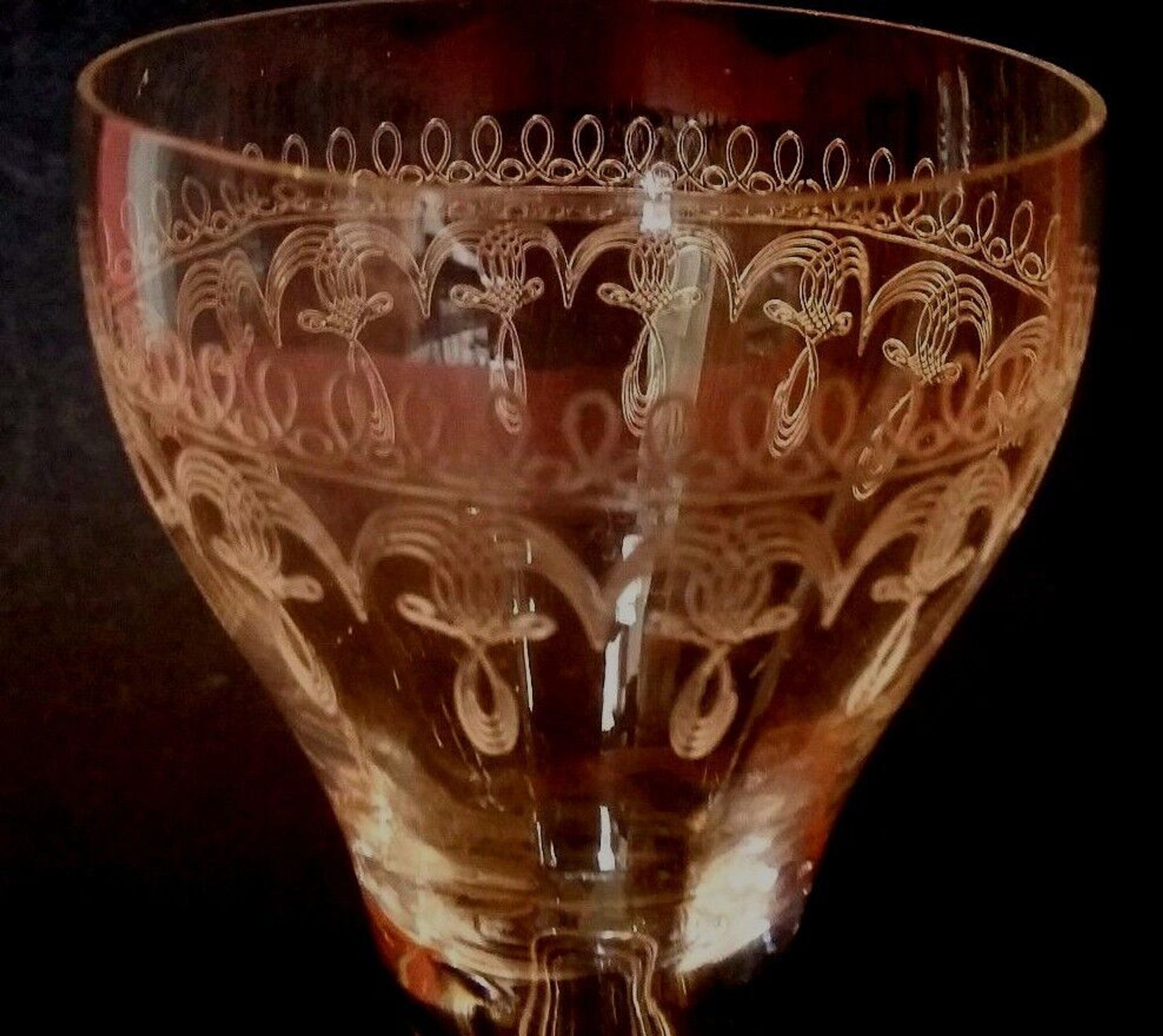 Port glass or crystal aperitif engraved nineteenth