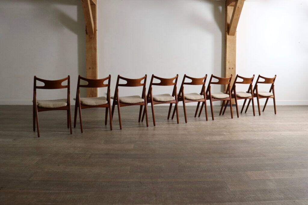 Hans J. Wegner CH29 Sawbuck dining chairs for Carl Hansen & Son 1952