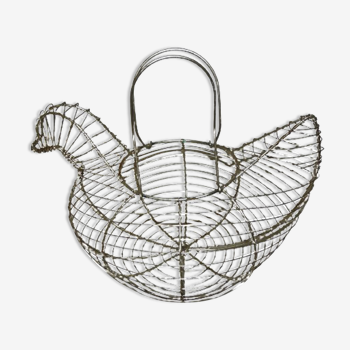 Egg basket wire chicken casserole