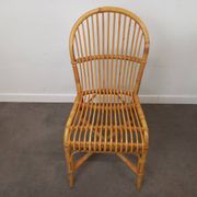 Bureau et sa chaise en rotin