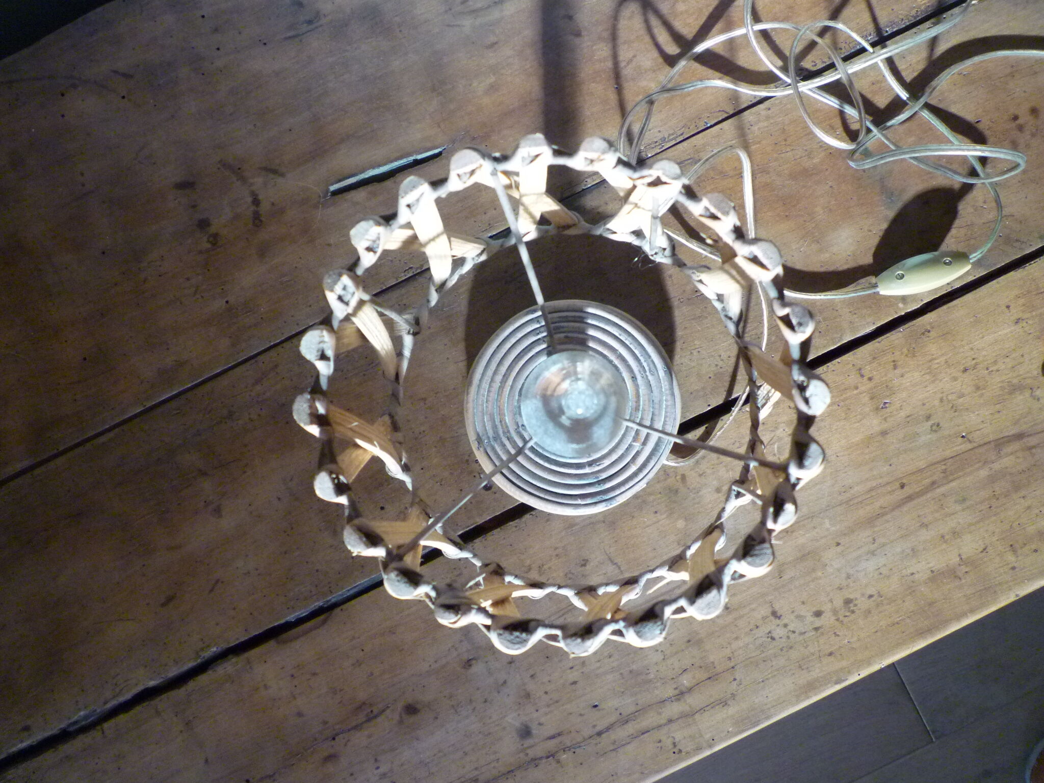 Small rattan and wicker table lamp