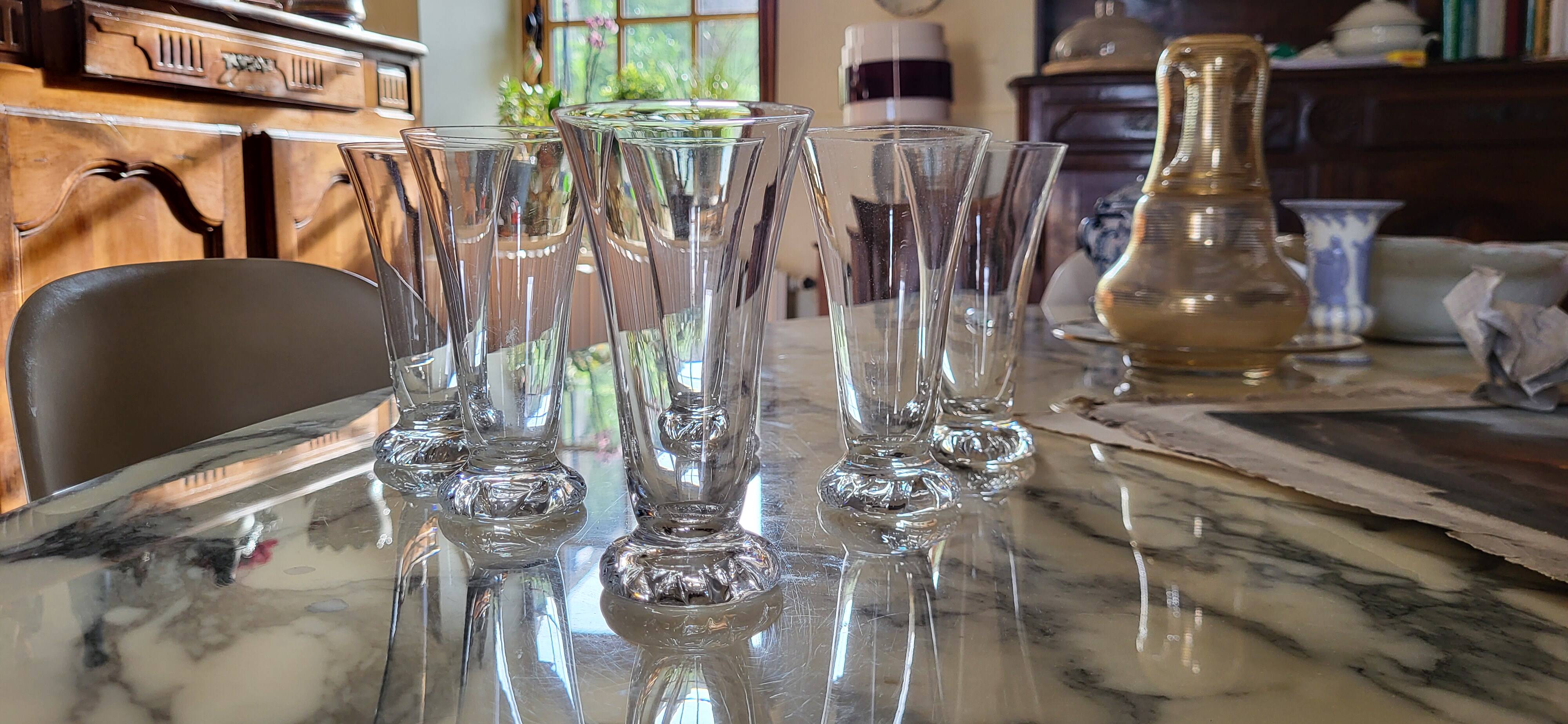 6 crystal flutes Daum, model "Kim", France