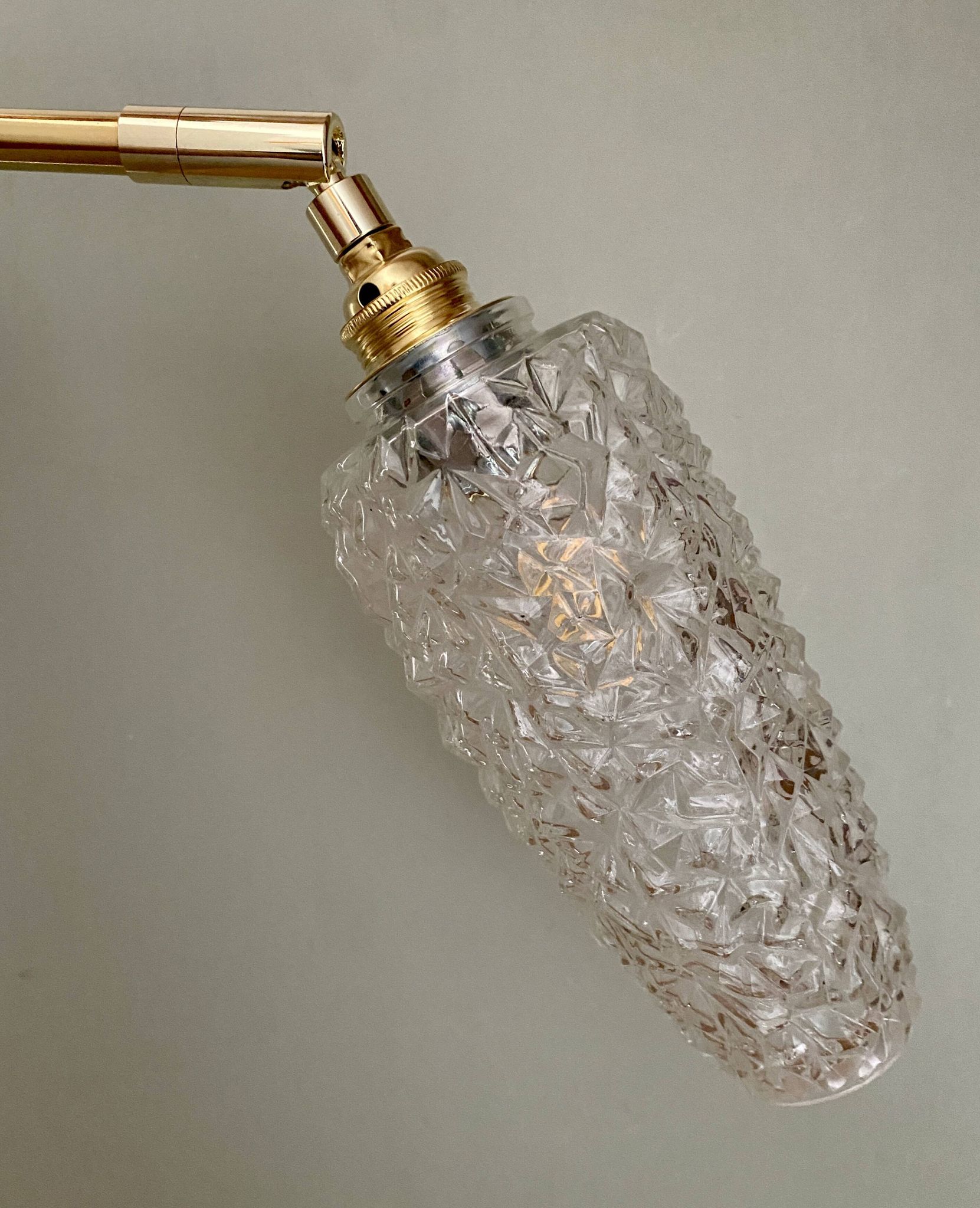 Vintage tulip wall light in diamond-point glass