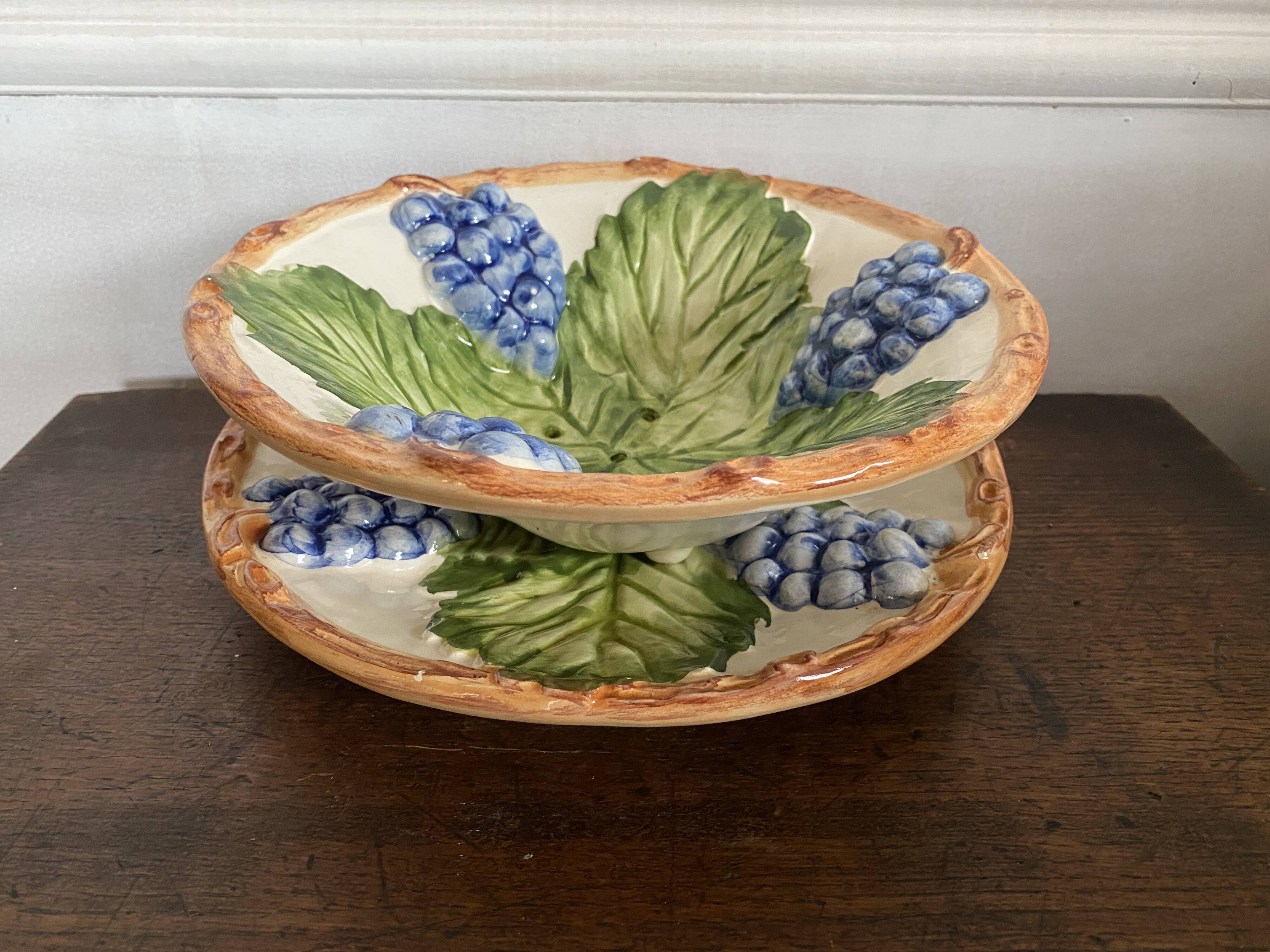 Beautiful vine pattern slip strainer