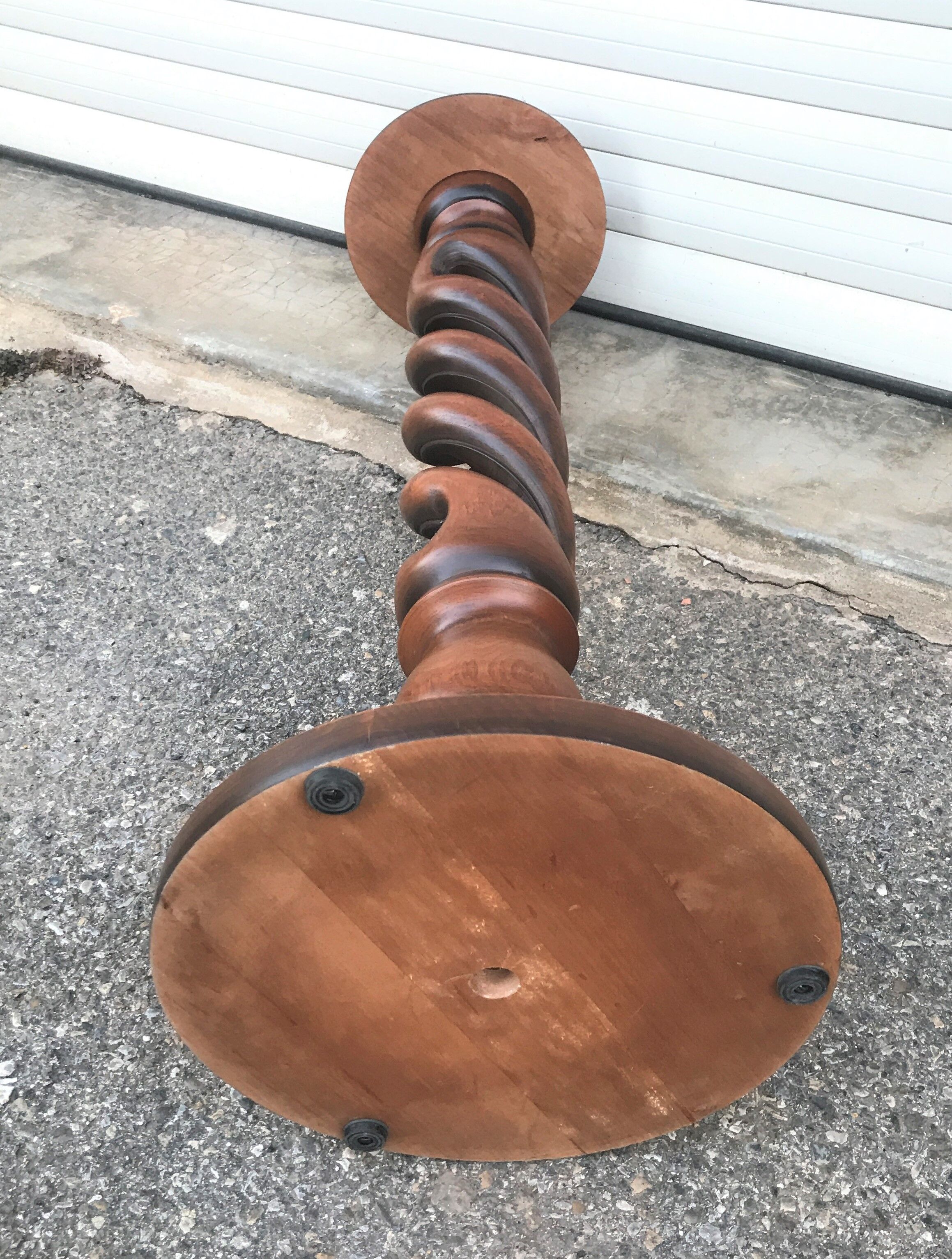 Column Piedestal Twisted Selette