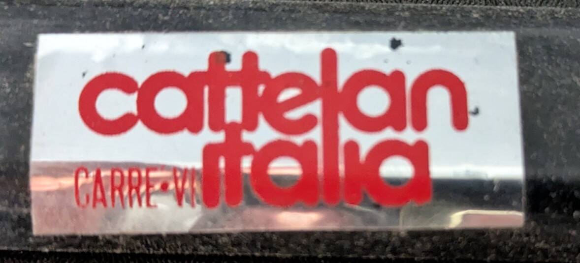 Set of 4 original Cattelan Italia 80's design dining room chairs