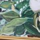 Huile sur toile « Motifs floraux » par Eila C, Suède milieu XXème