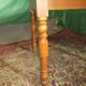 Table ronde en merisier massif