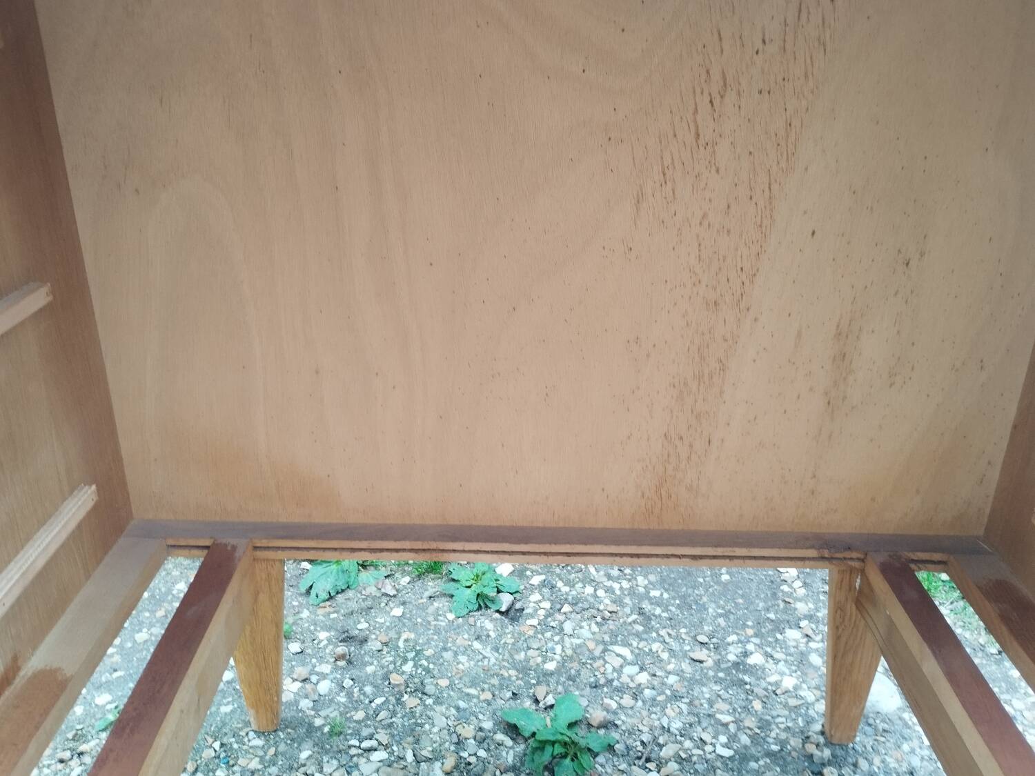 Commode en rotin ancien vintage pieds compas