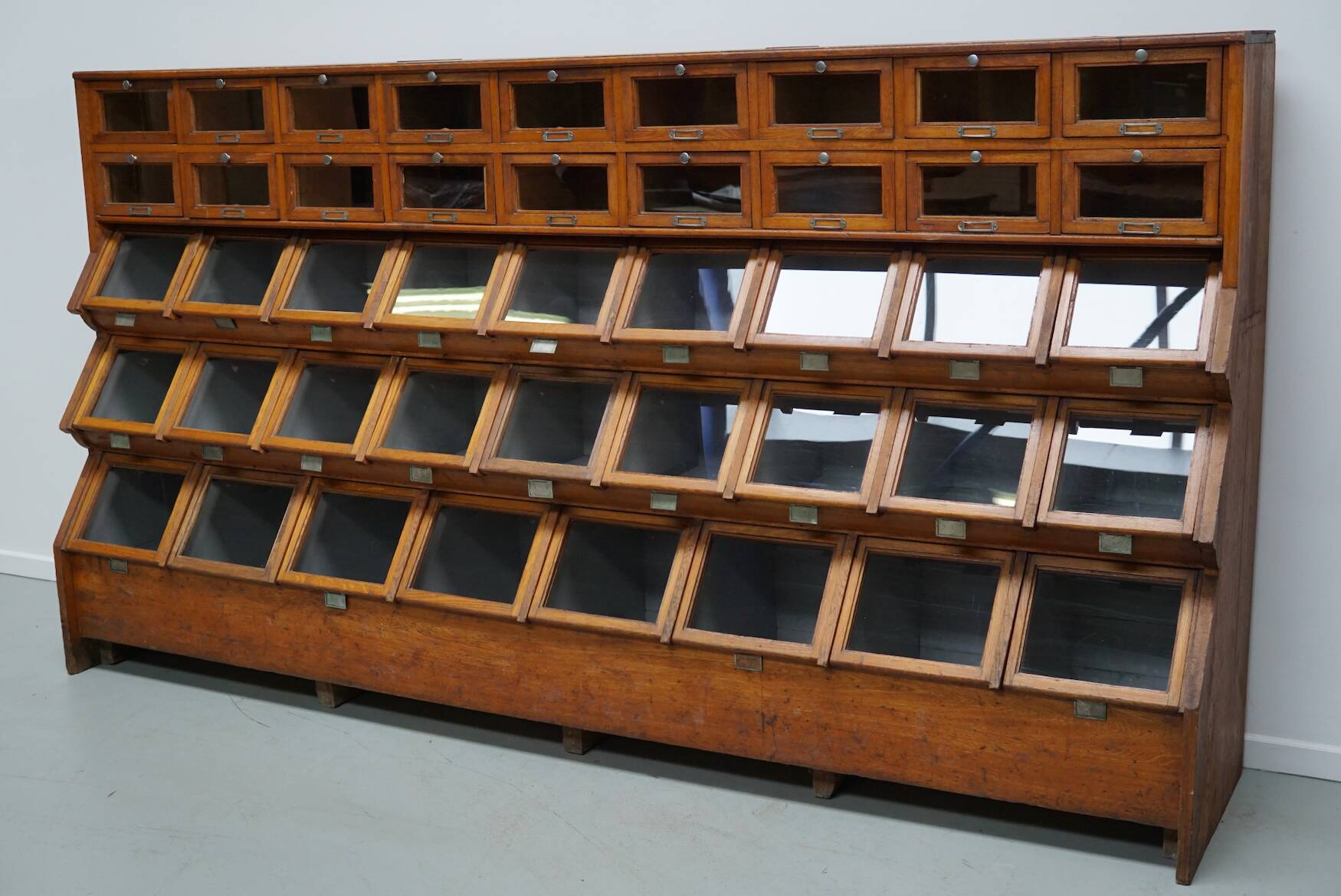 Very large Dutch oak showcase for grocery or haberdashery, 1920s-1930s