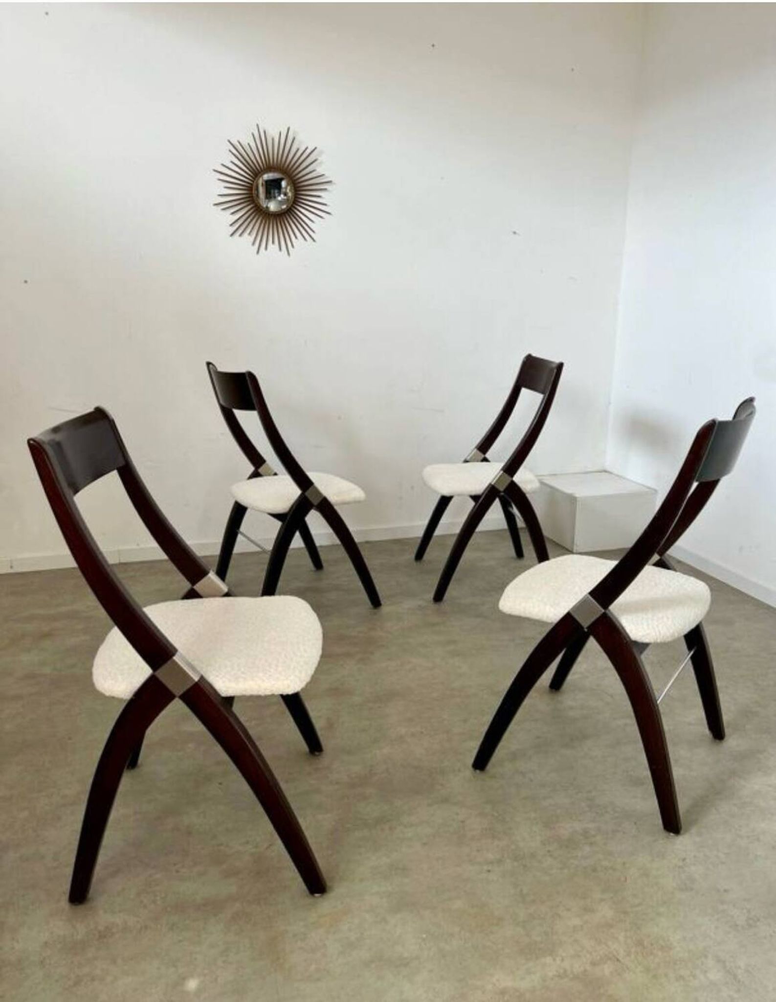Set of 4 vintage 70s Italian design wooden and terry chairs