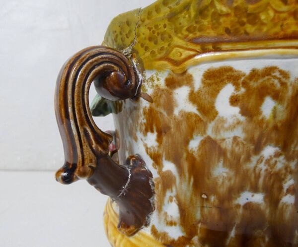 anciens cache-pots et jardinière faience barbotine