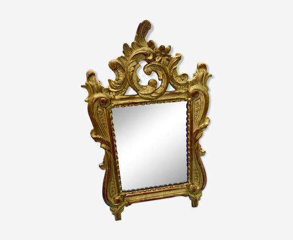 Miroir en bois sculpté et doré a la feuille glace au Mercure, Louis XV  XVIIIème | Selency