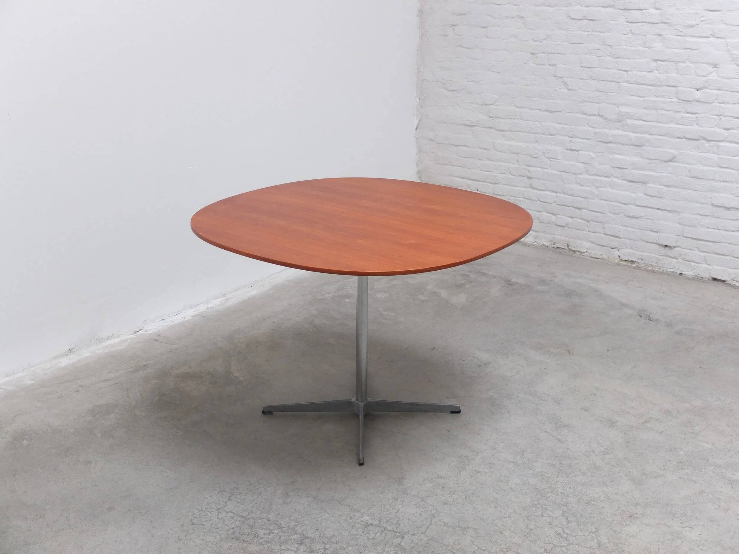 Teak 'Super-Circular' table by Piet Hein & Bruno Mathsson for Fritz Hansen, 1974