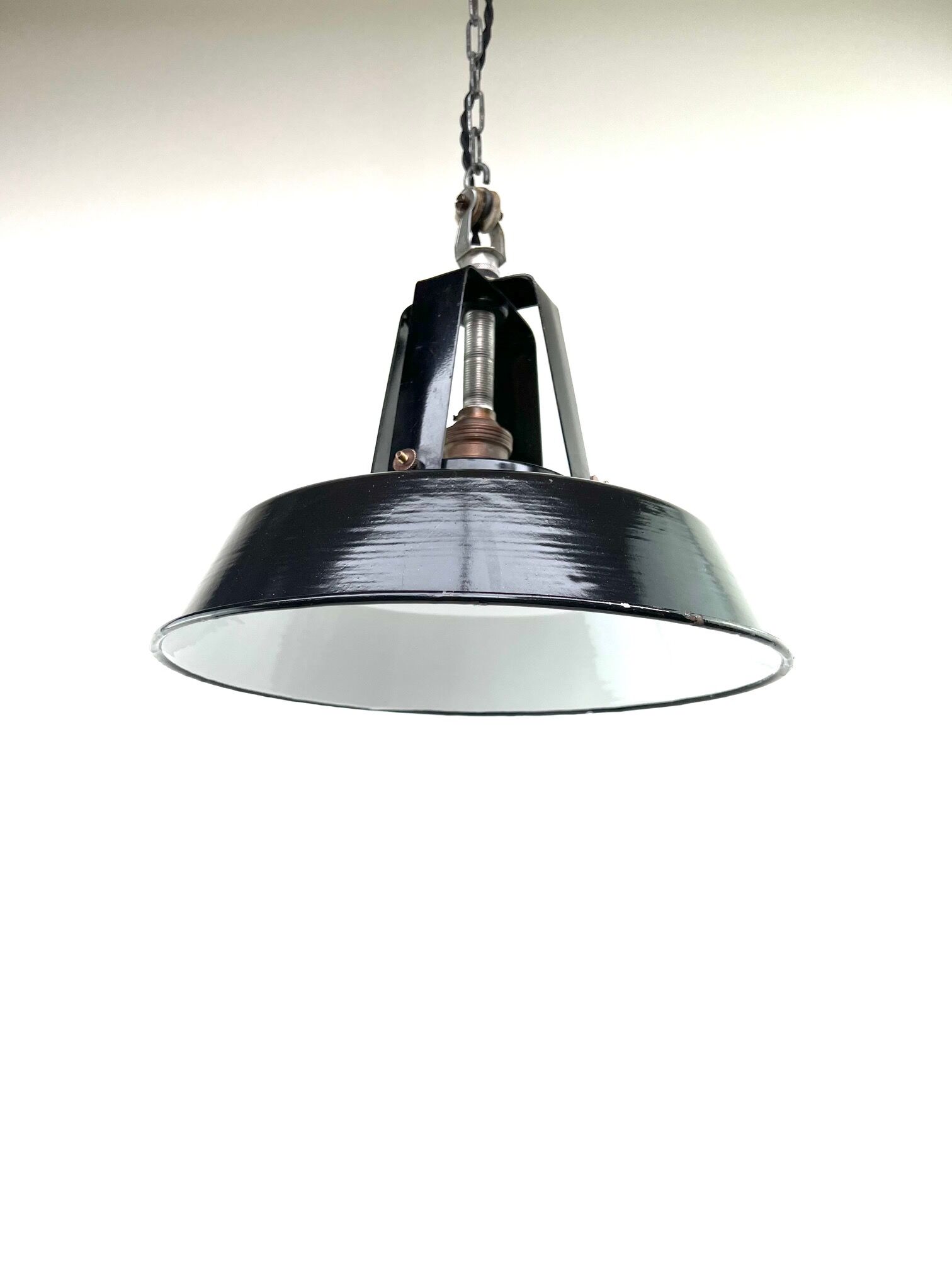 Hanging lamp sheet enamelled black color 1950