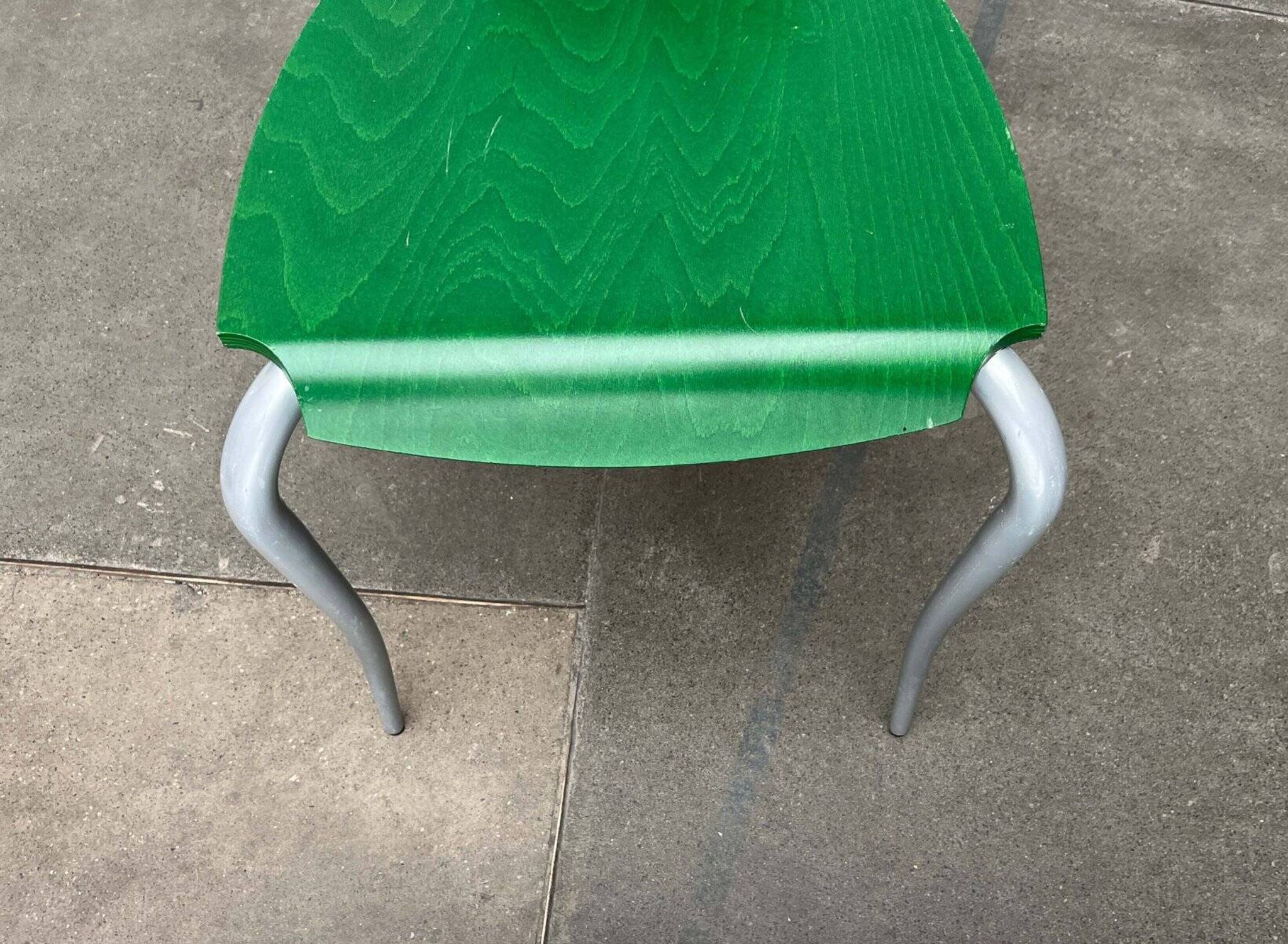 Chaise postmoderne italienne verte, années 1980