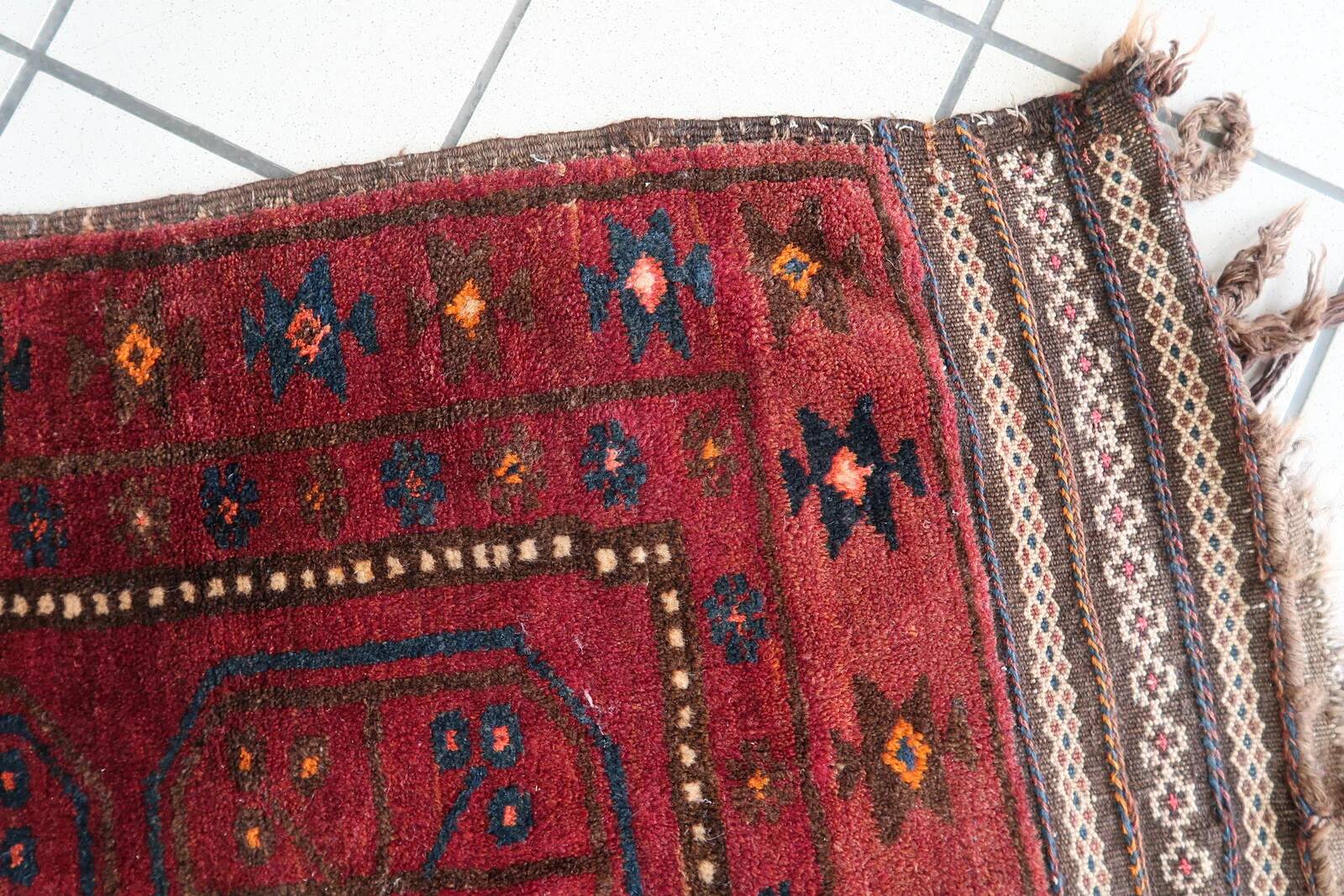 Handmade vintage Afghan Baluch rug 63cm x 109cm 1950s - 1С1169