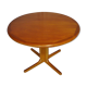 Expandable round table in teak