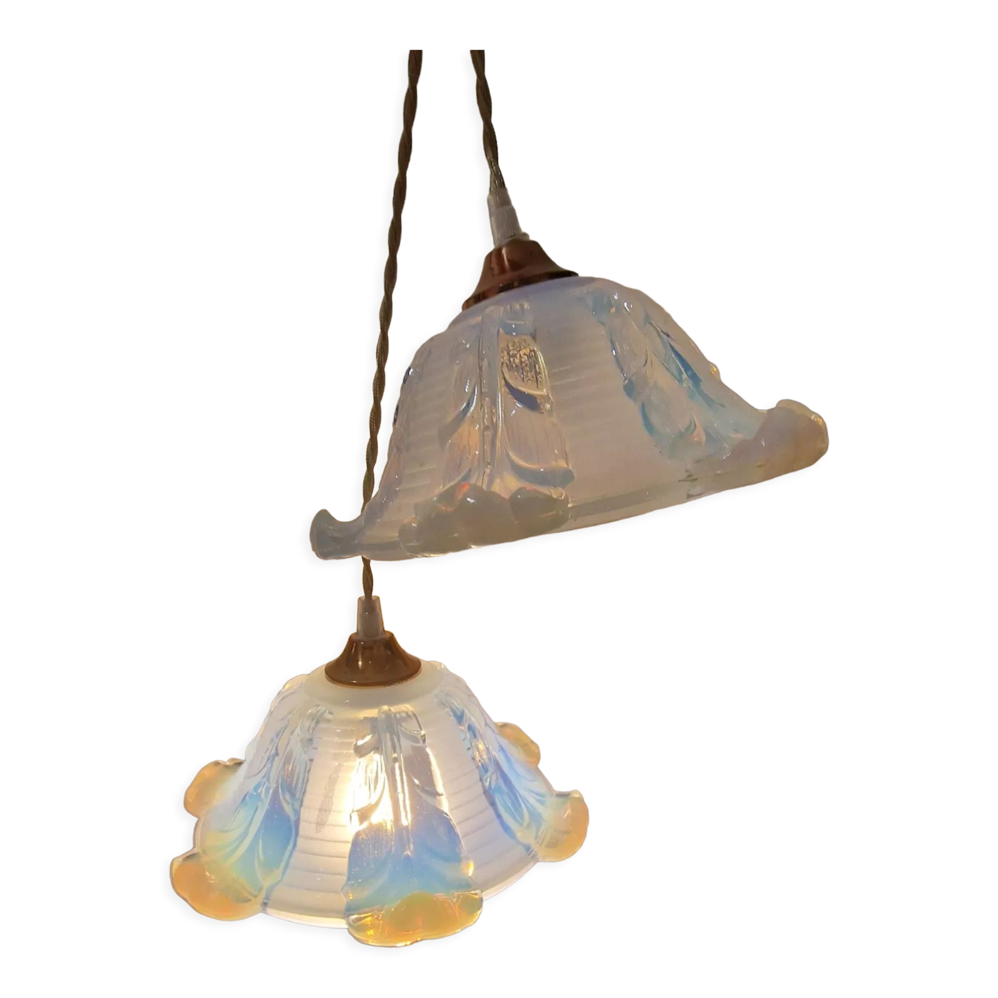Two Opalescent Art Deco Ezan pendant lamps