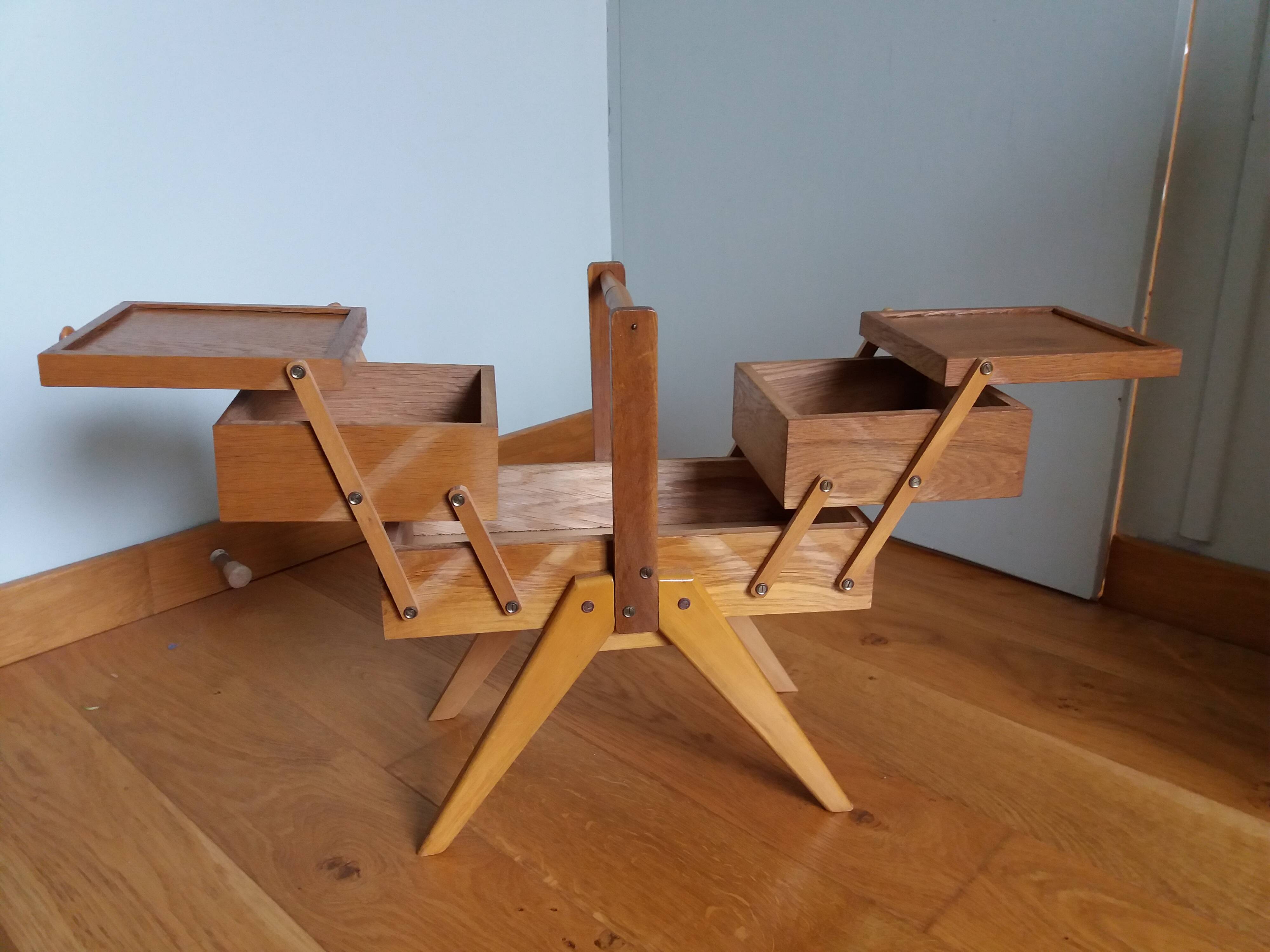 Travailleuse boite à couture style scandinave