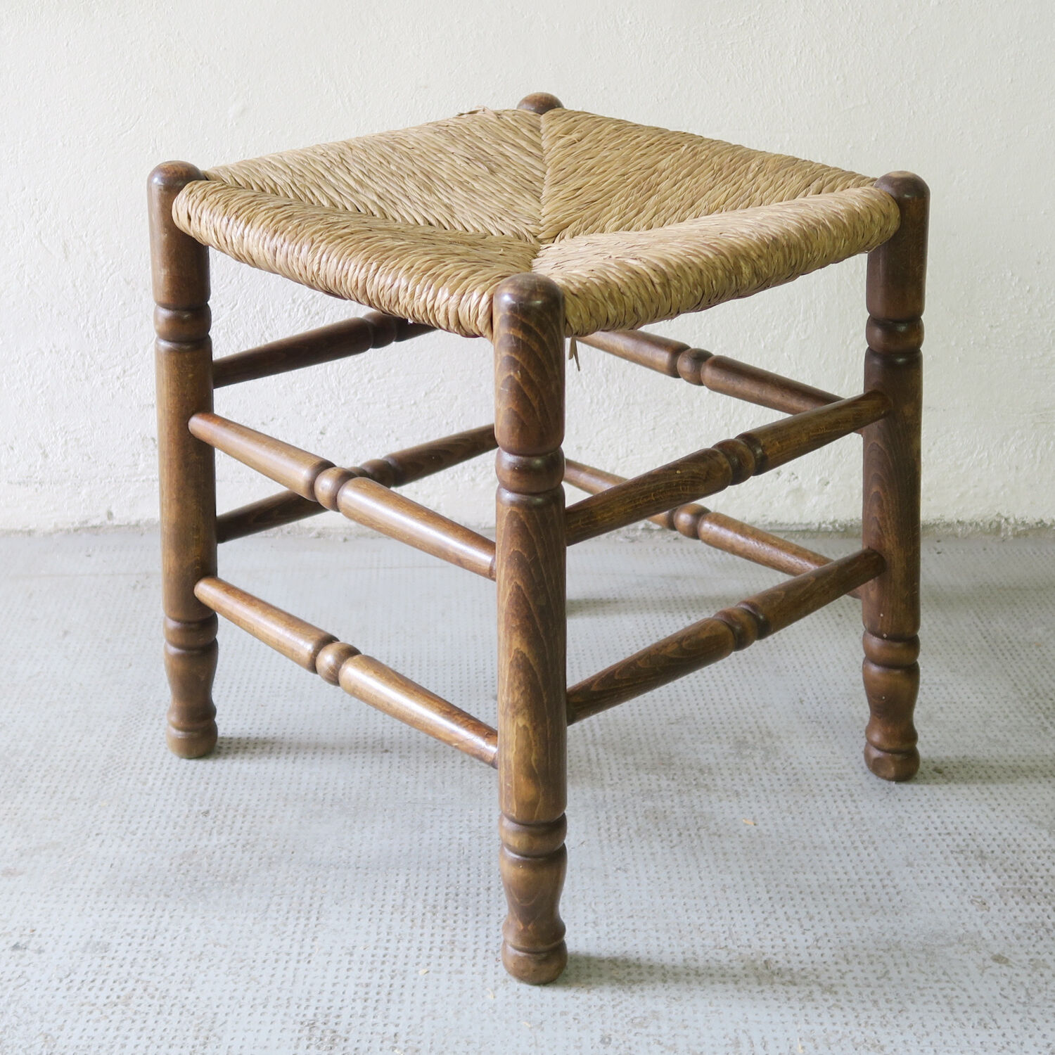 Straw stool