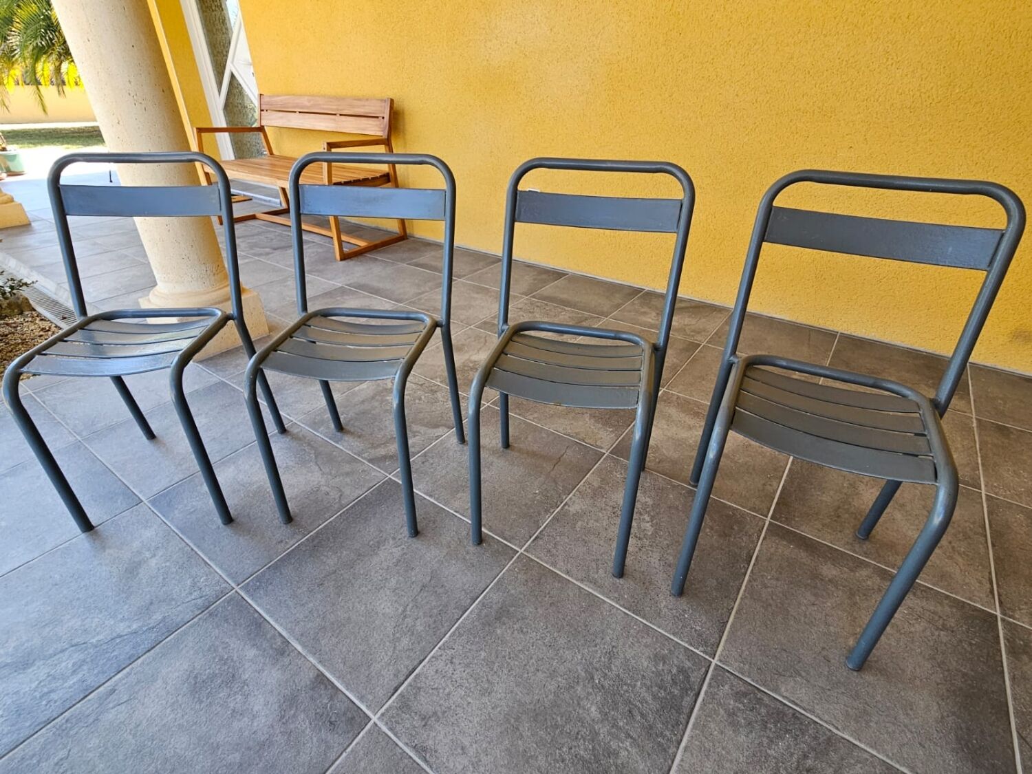 Lot of 6 garden chairs made of steel.