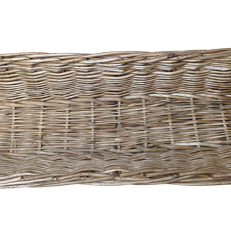 Long narrow basket