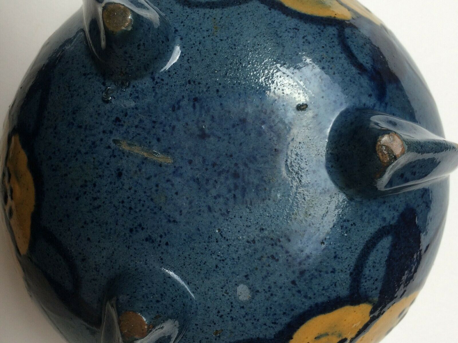 Art deco ceramic cut from the early 20th century
