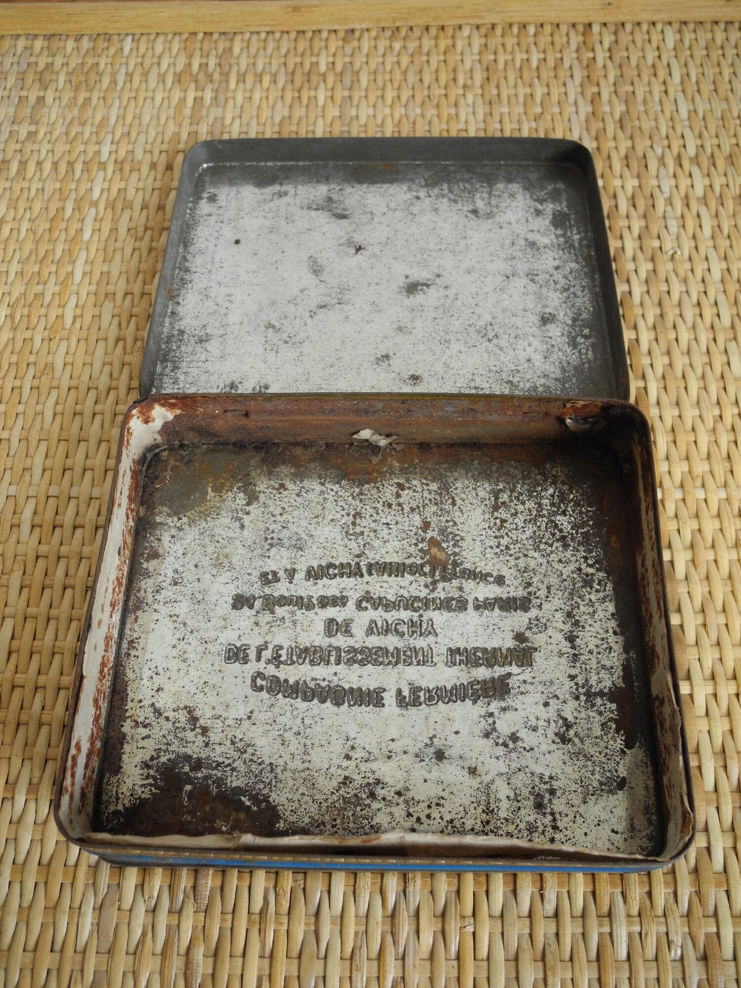 4 old boxes Vichy old tin boxes deco retro kitchen grocery store restaurant