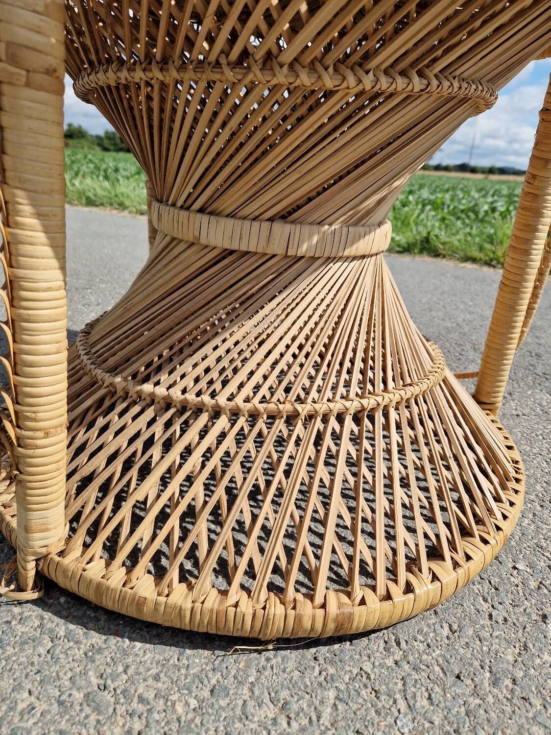 Emmanuelle adult armchair