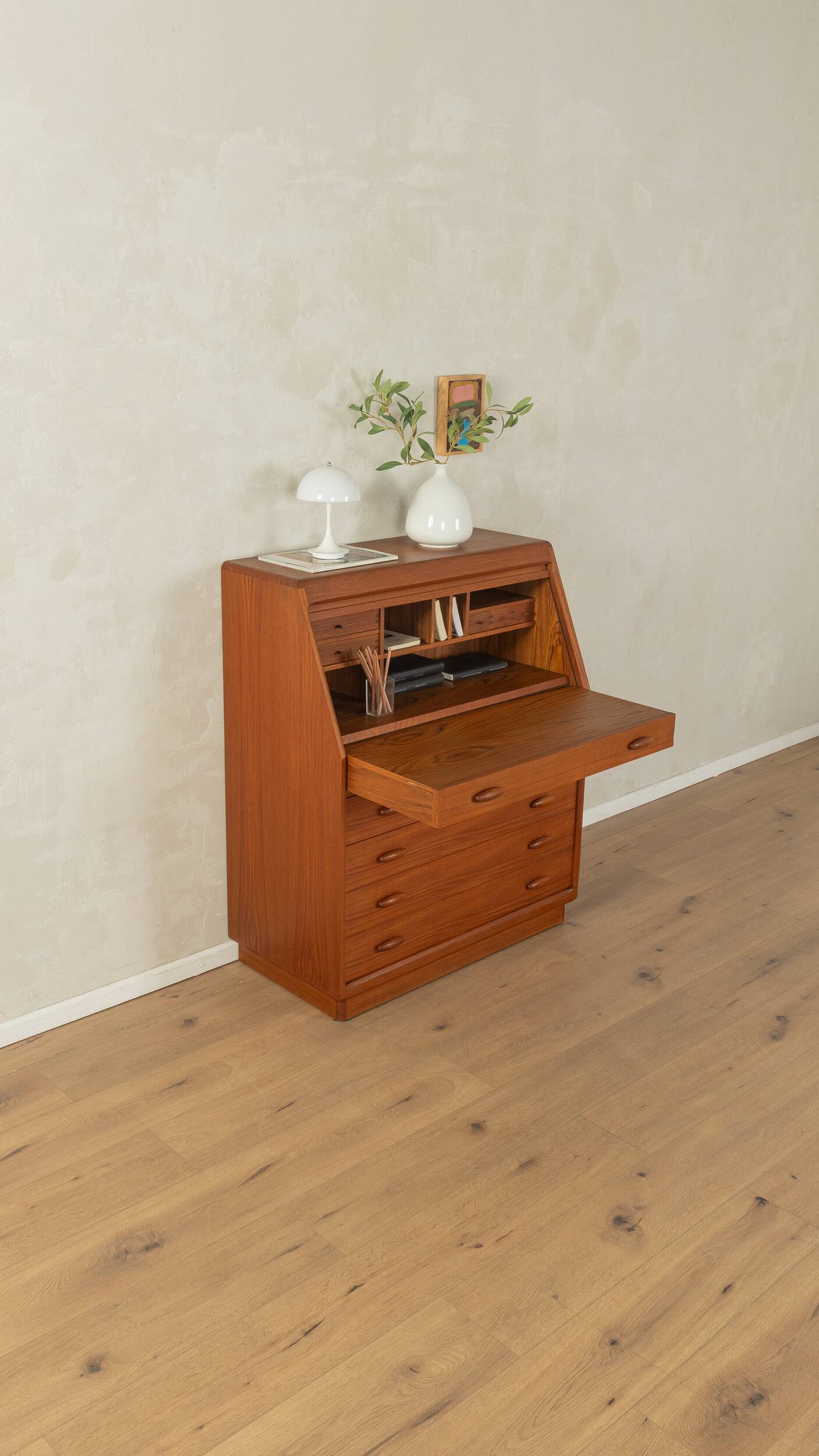 1980s secretary, Dyrlund, vintage