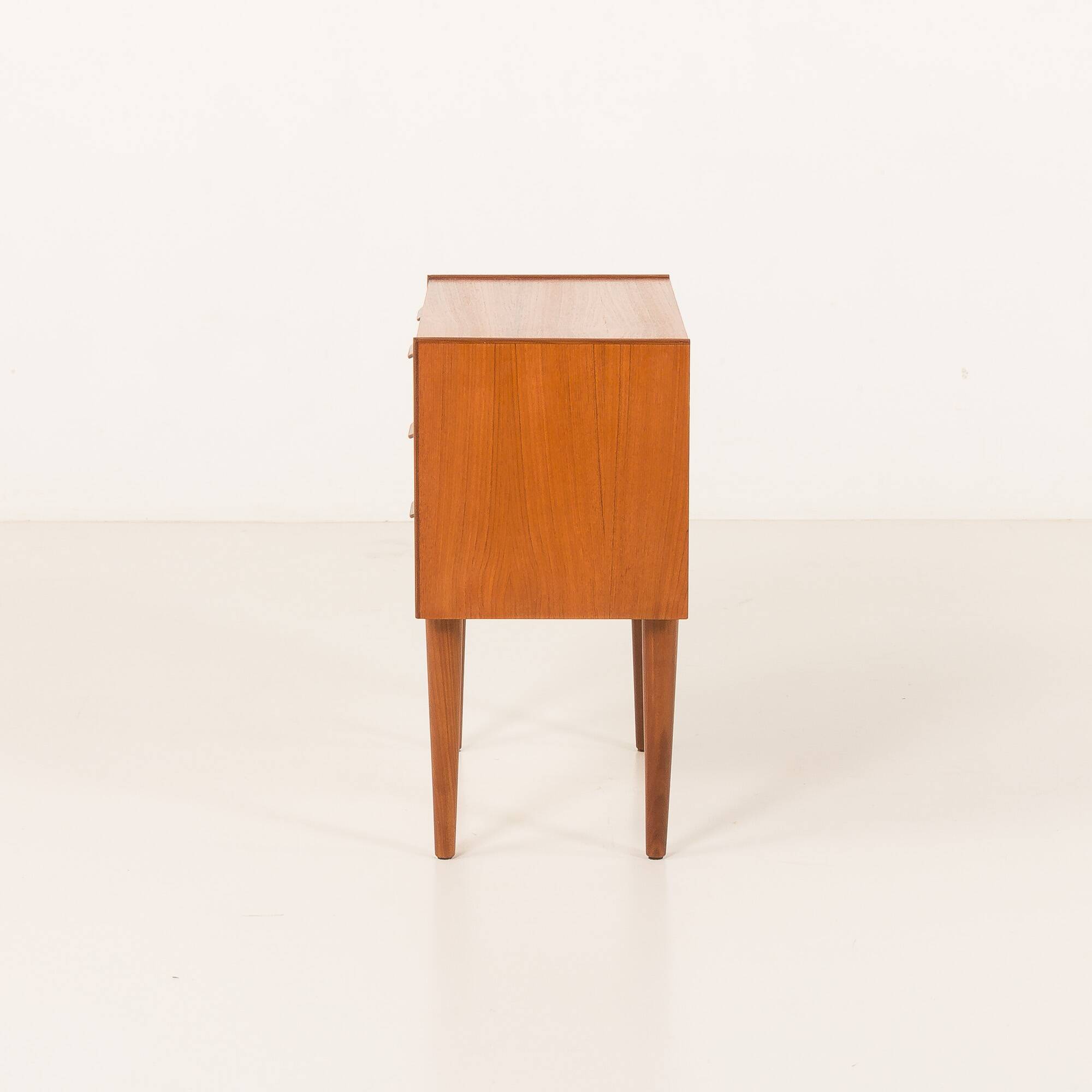 Small Danish teak chest of drawers, 1960s