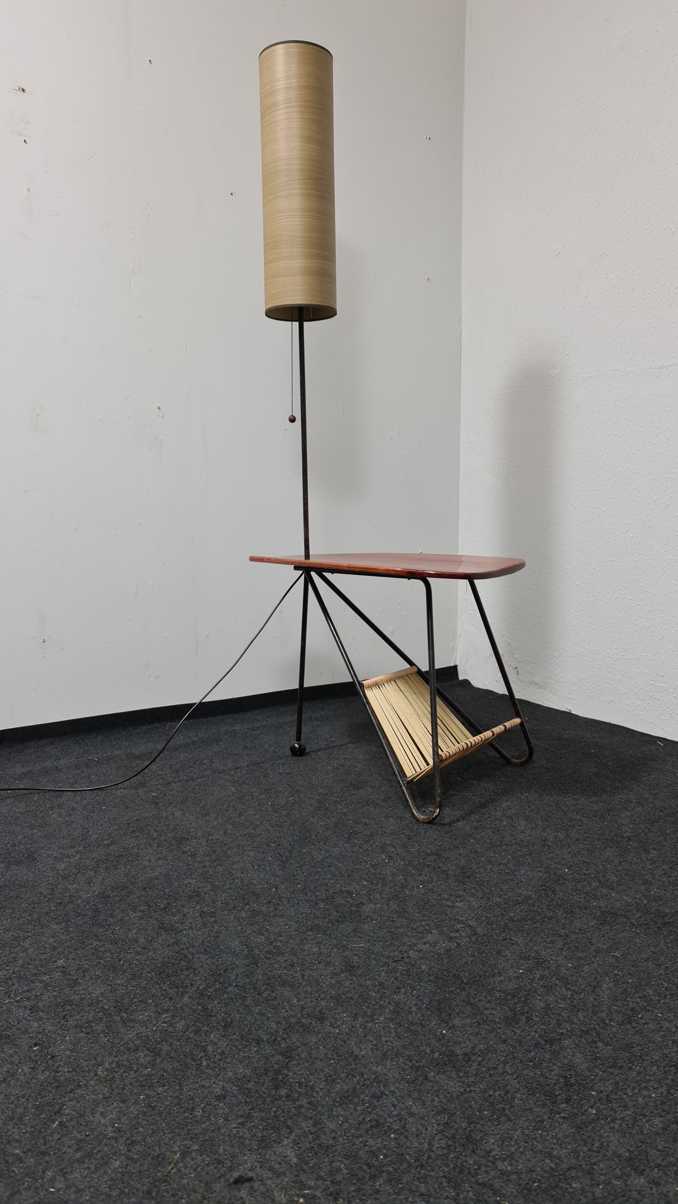 Table d’appoint vintage lampadaire et porte-papier