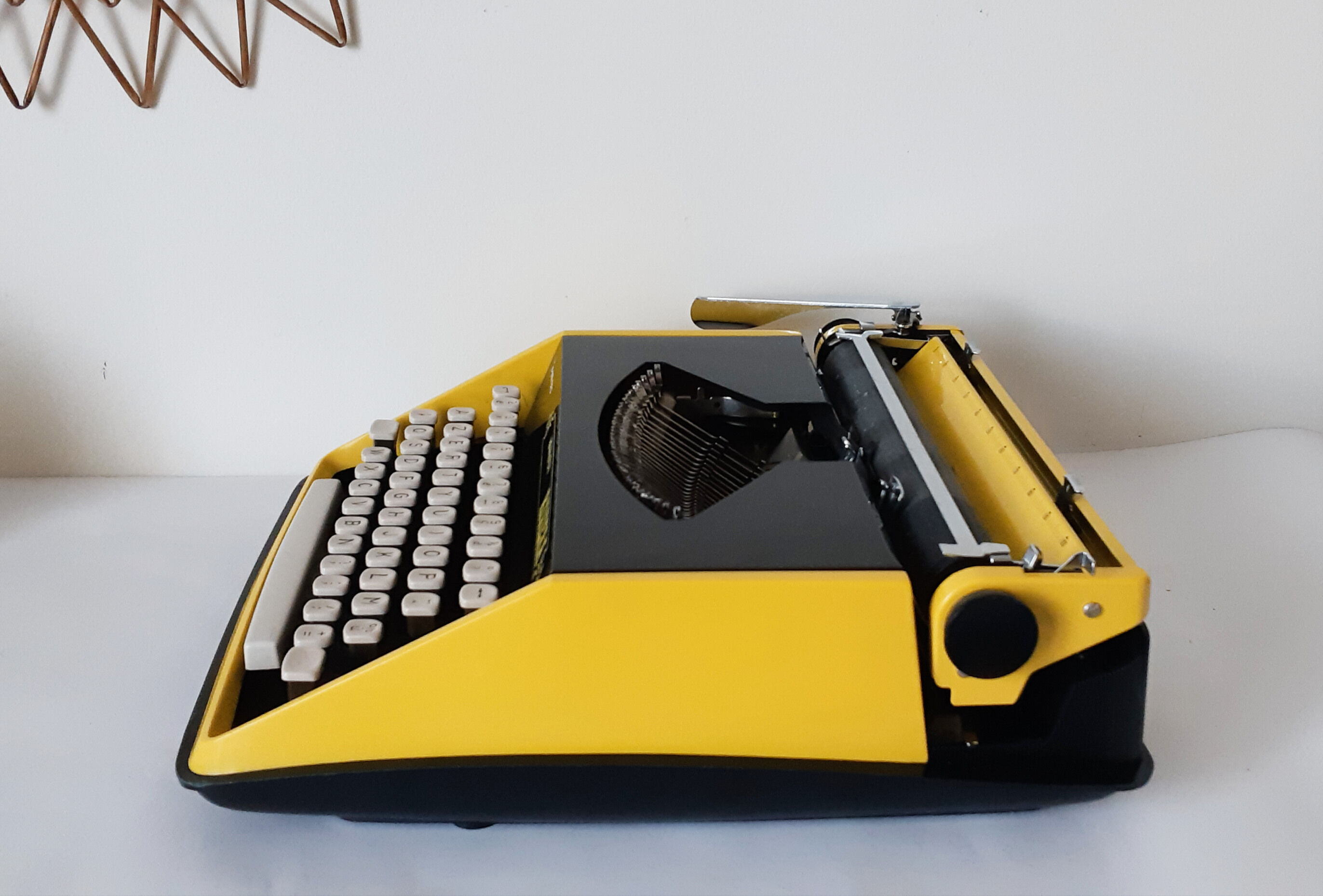 Functional Remington typewriter