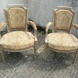 Paire de fauteuils LXVI