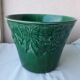 Green ceramic cache-pot