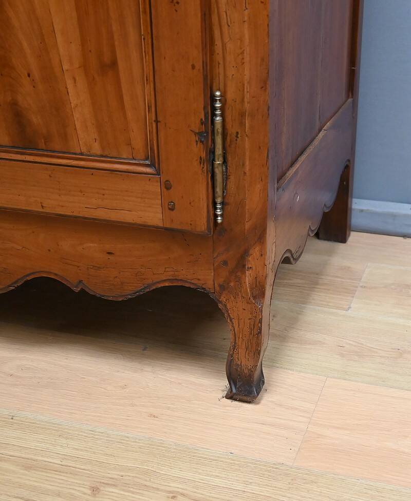 Cherry Wood Buffet, Louis XV style – Mid 19th century