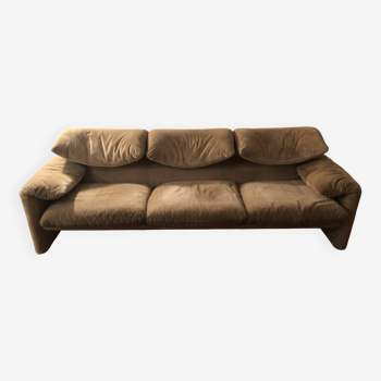 Cassina 3-seater sofa, Maralunga by Vico Magistretti