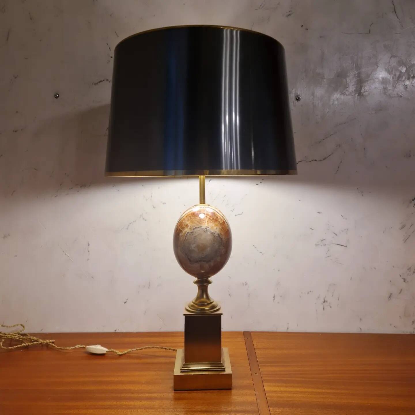 ée Charles Made in France signed, marble egg model from the 70's.