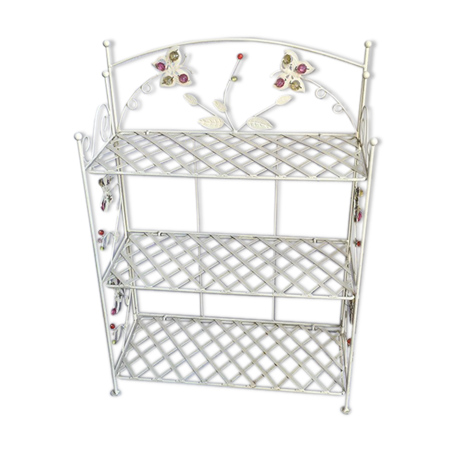 Shelf for little girl's room