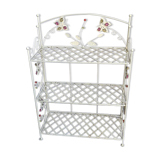Shelf for little girl's room