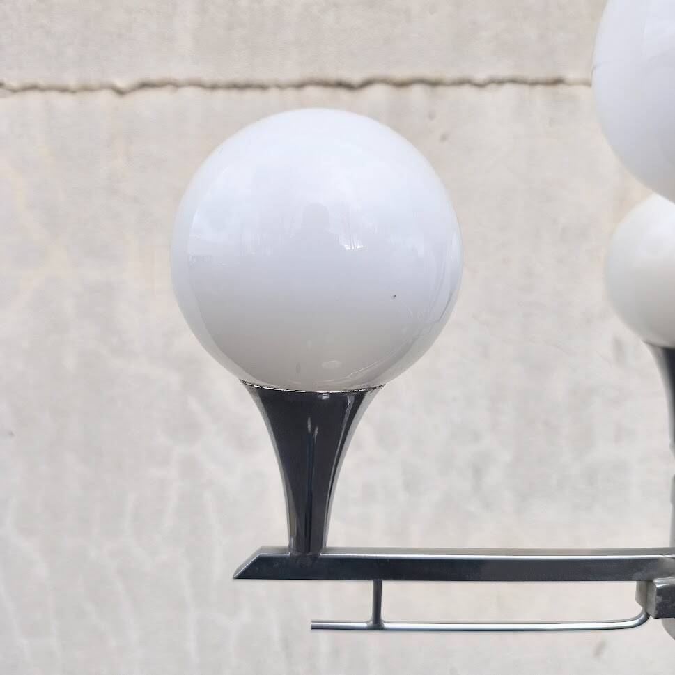 Space age floor lamp, chrome and opaline glass, 1970.