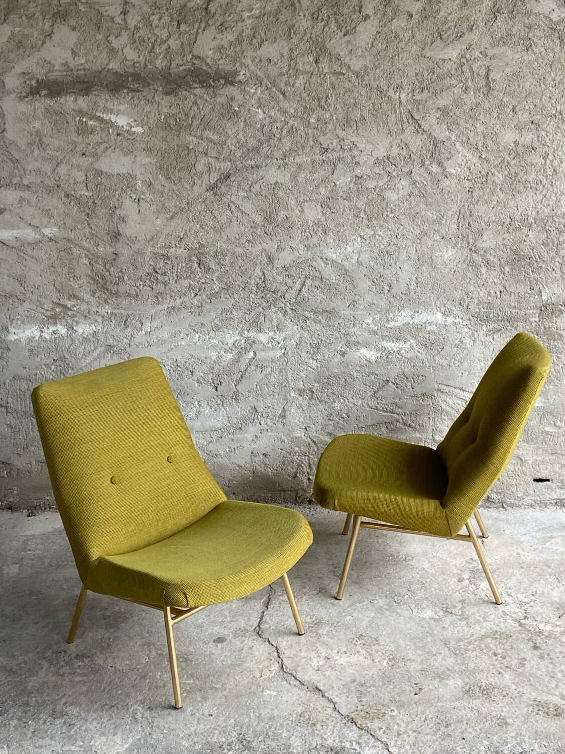 Pair of SK 660 lounge chairs, Pierre Guariche