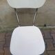 Chaise en formica