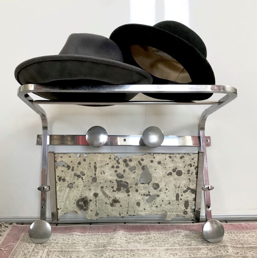 Art deco - coat rack and hat with oxidized mirror